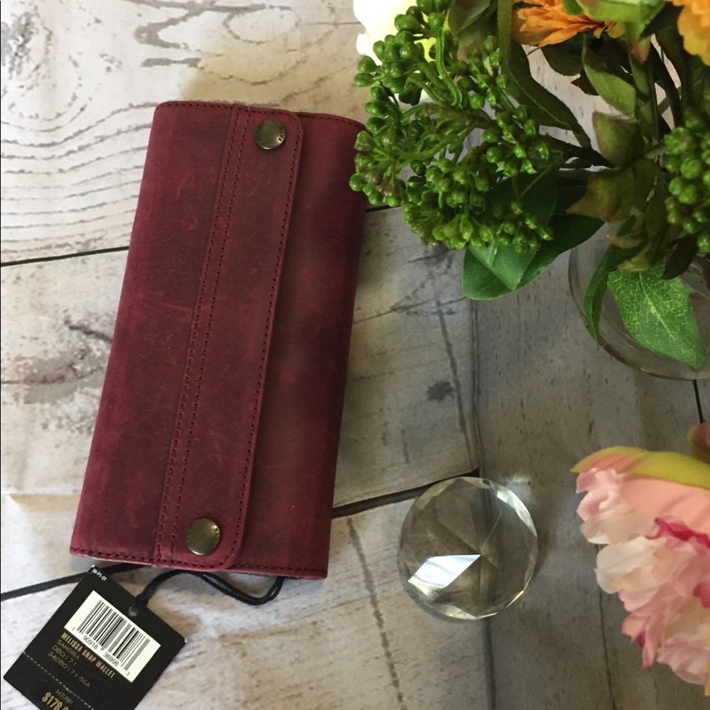 Frye Leather Snap Closure Wallet Vintage